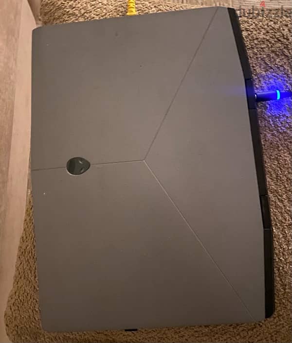 Dell Alienware M15 R1 Gaming Laptop 4