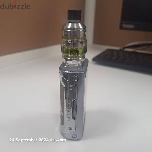 للبيع: **جهاز Geekvape T200 (Aegis Touch) Kit 200W - استعمال خفيف 2