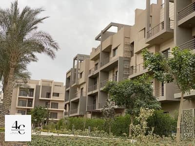 Sky loft  for sale in Marasem Fifth square 178m +90m roof Fully finished with Installments.