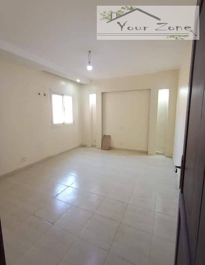 Apartment for rent in the Ninth District, Sheikh Zayed, British School Street, in front of 0