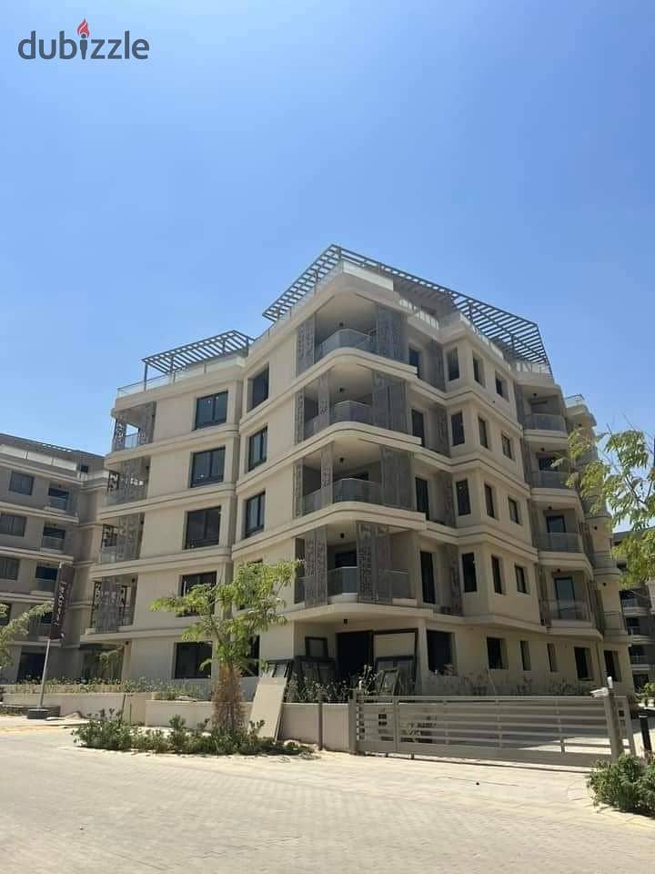 Penthouse at a great price, fully finished, in a prime location just steps away from Mall of Egypt. 17