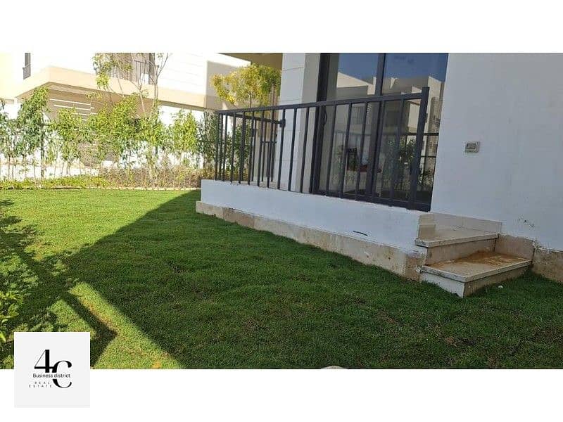 Apartment 172m and 80 m garden for sale in Marasem Fifth square Compound,  the lowest price in the market 1