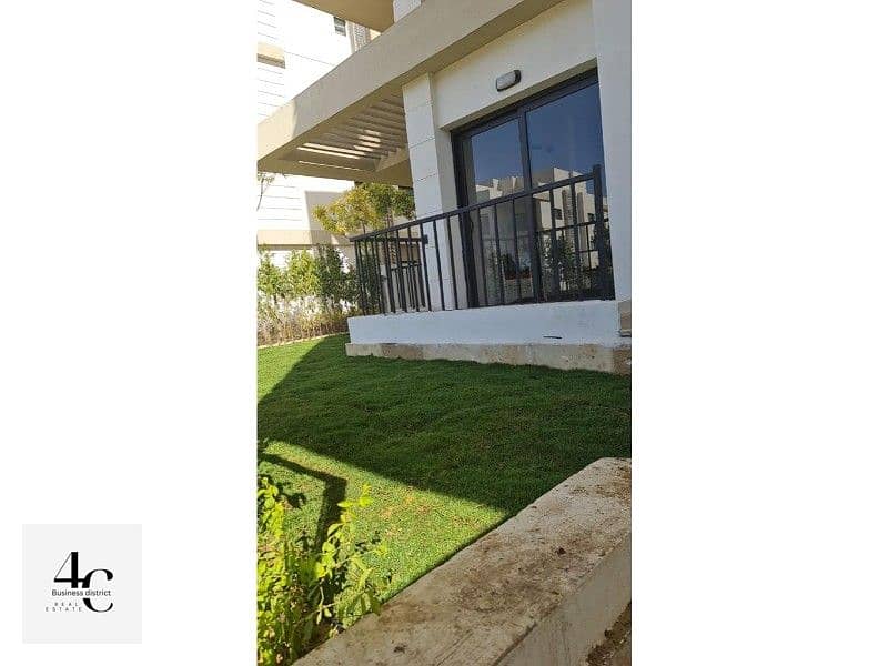 Apartment 172m and 80 m garden for sale in Marasem Fifth square Compound,  the lowest price in the market 4