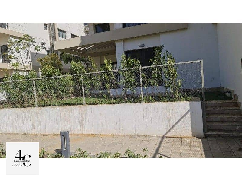 Apartment 172m and 80 m garden for sale in Marasem Fifth square Compound,  the lowest price in the market 5