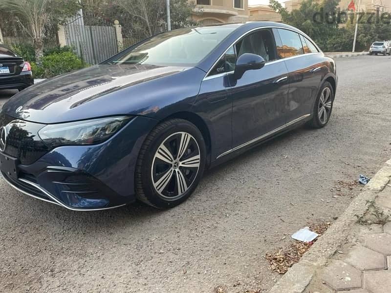 Mercedes-Benz EQE 350 Sedan 2023 Luxury Edition Immediate Delivery 1