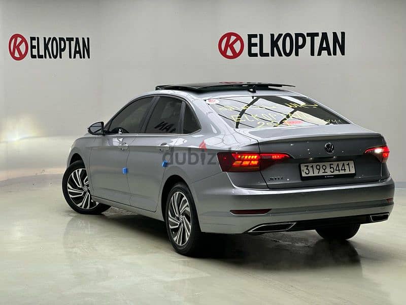 Volkswagen Jetta 2021 12