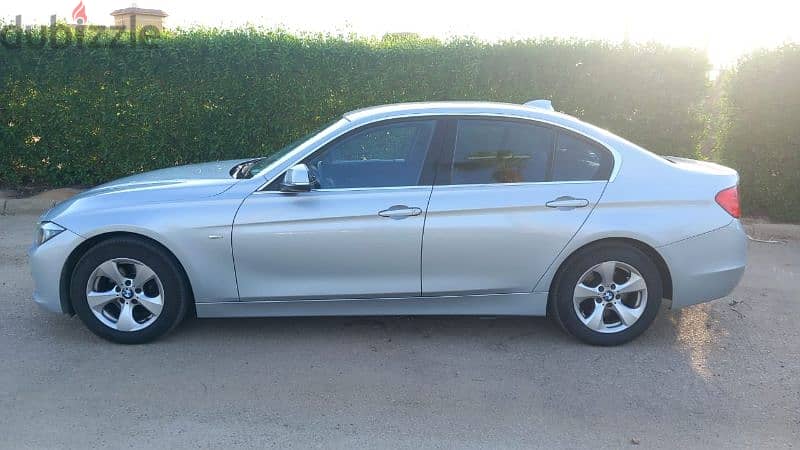 BMW 316i 2015 Luxury 6