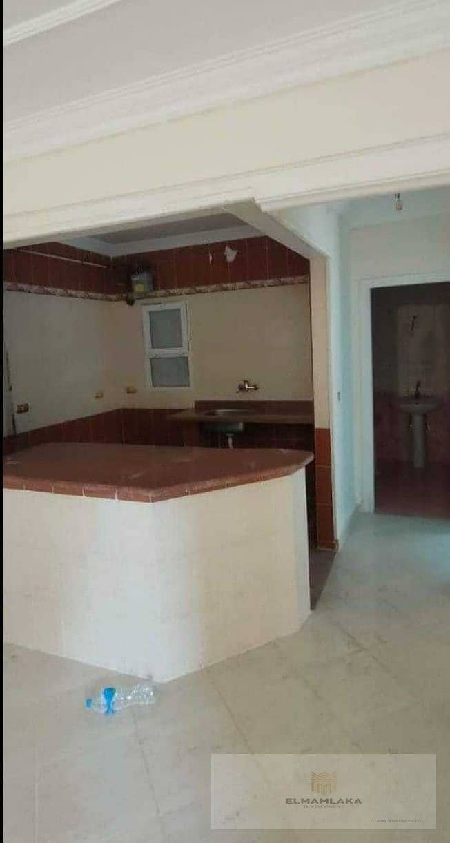 Great opportunity apartment for sale in Badr El-Din, 11th District, next to Mazar Mall, Sheikh Zayed, steps in front of Beverly Hills 0