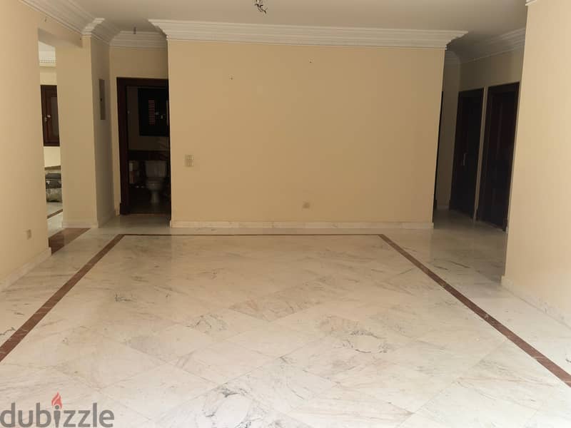 Apartment for sale in West Somid 2