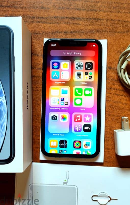 بيع iPhone Xr مش مفتوح بالكرتونه والشاحن والكابل بدون عيوب حالة ممتازة 2