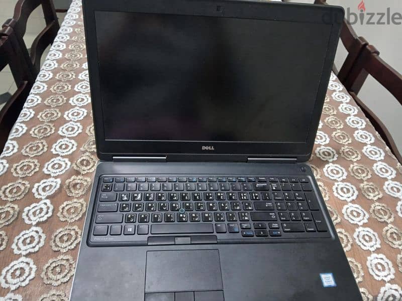 Dell Precision 7520 17 7th 1