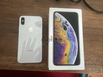 Iphone xs with box 64gb battery 79%