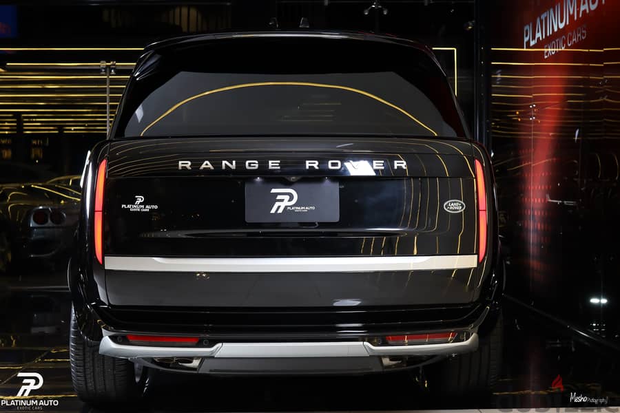 Range Rover Vogue Autobiography 2024 6