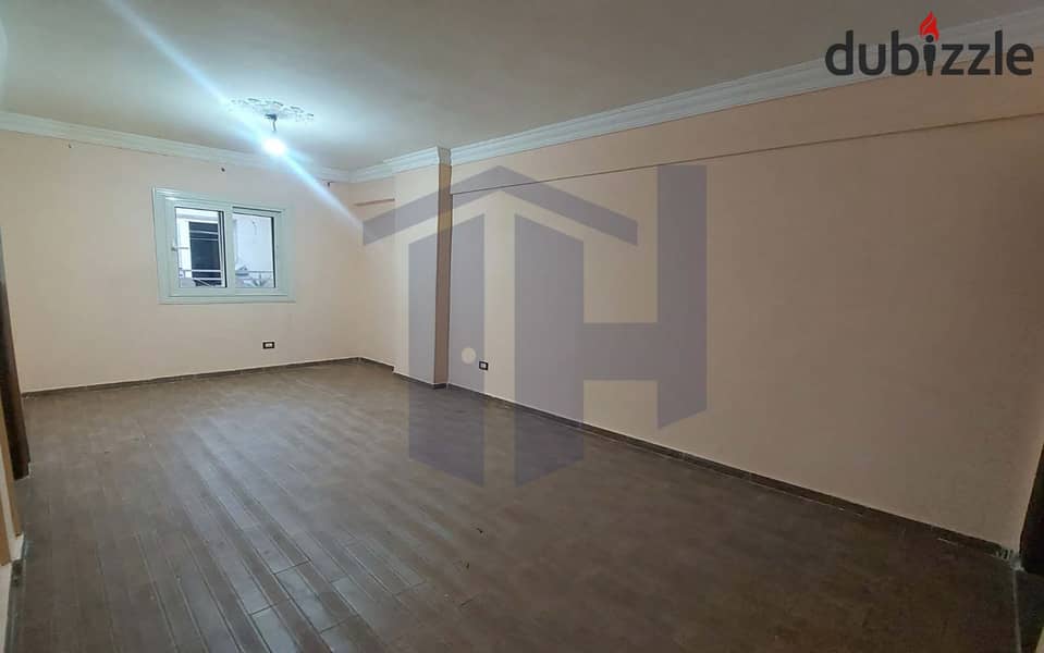 Apartment for rent 160m Sporting (Steps from the tram) 4