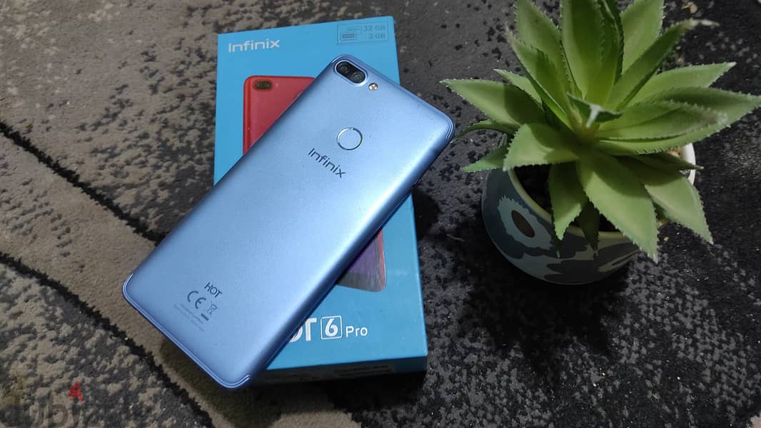 موبايل Infinix Hot 6 Pro بحالة محترمة جدا بالكرتونة والشاحن 3