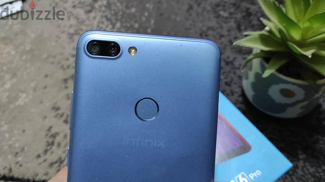 موبايل Infinix Hot 6 Pro بحالة محترمة جدا بالكرتونة والشاحن 6