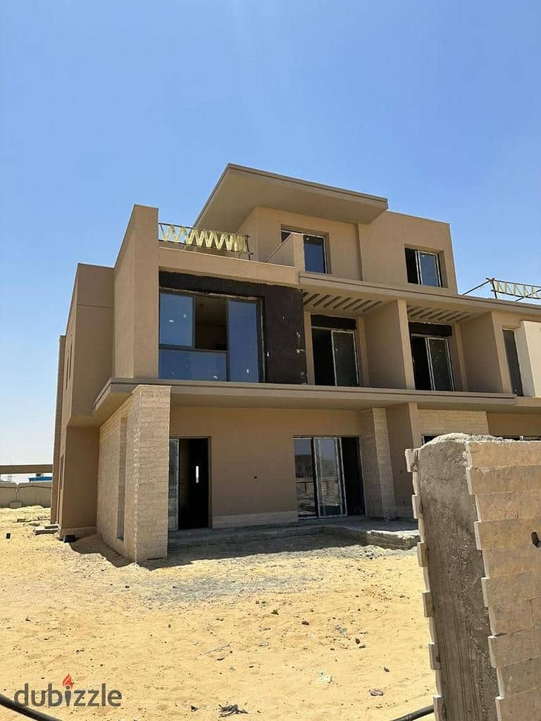 Live in SODIC in a villa with a private swimming pool, in installments over the longest period without interest, in the heart of Sheikh Zayed 27