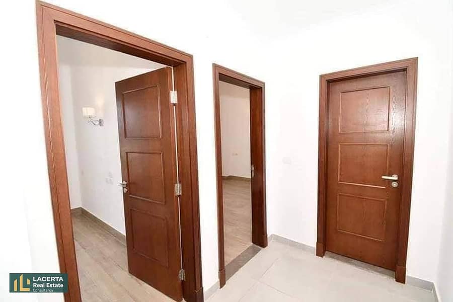 Apartment in garden city r5  in new capital near Al maqsed compound and has the iconic tower view 4