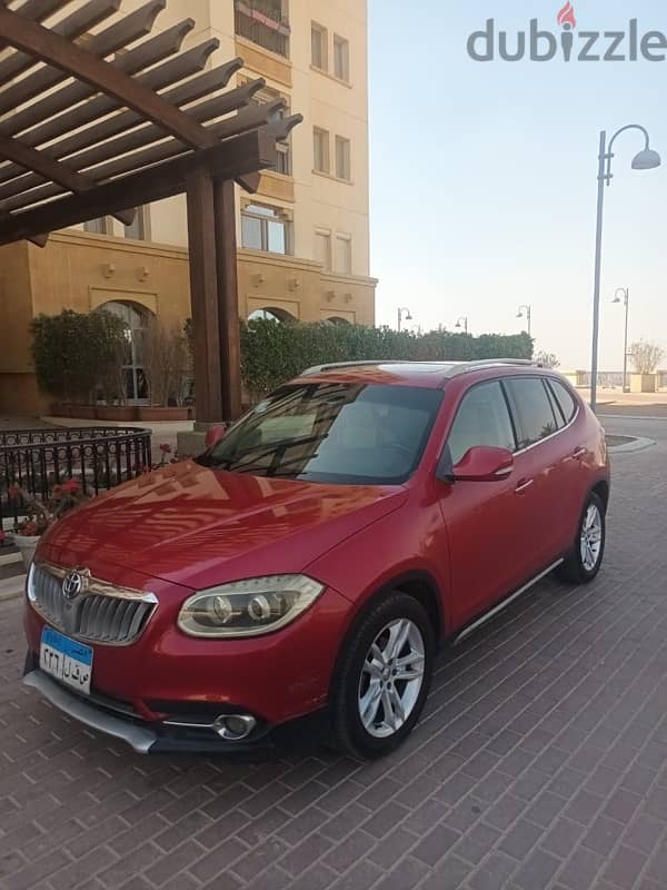 Brilliance V5 2015 in mint Condition بريليانس ٢٠١٥ بحالة ممتازة 2