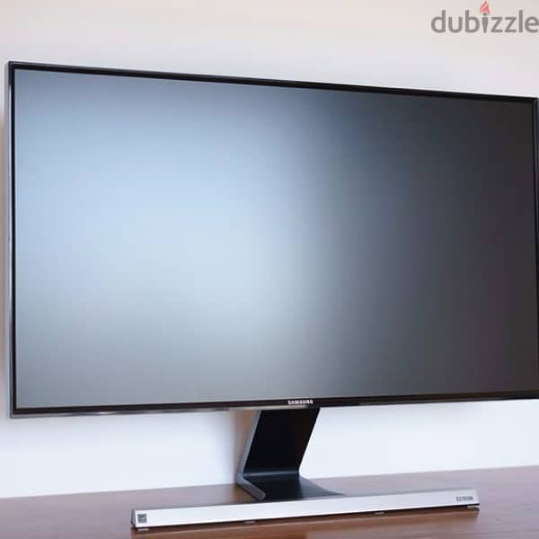 Two 27" Monitors  LED IPS S27D590 Samsung 1