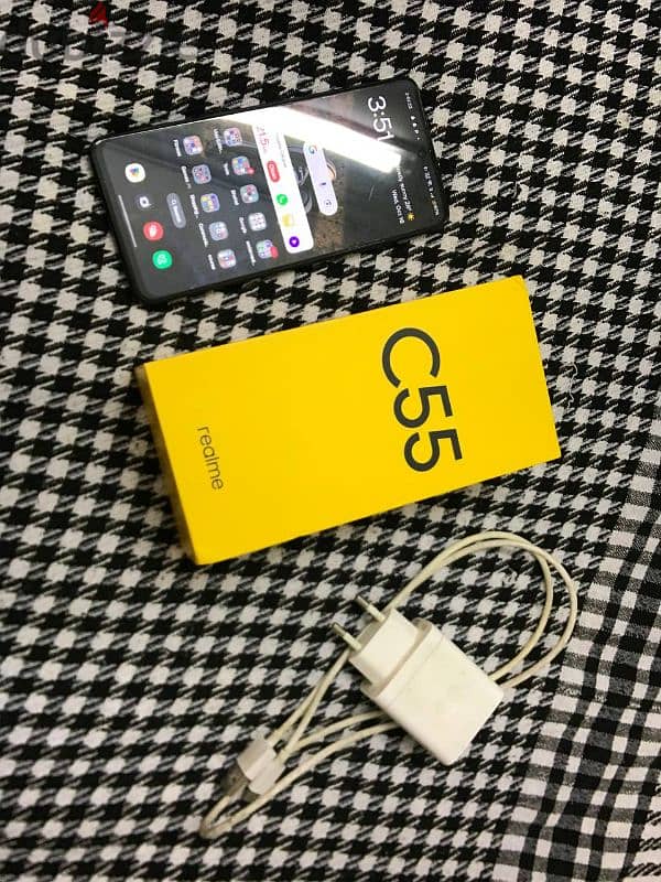 realme C55 1