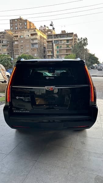 Cadillac Escalade 2017 3