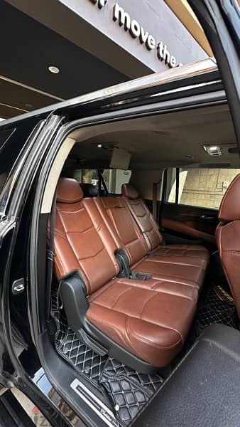 Cadillac Escalade 2017 11