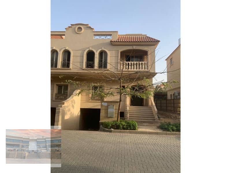 Twin House Corner Ready to move in new cairo 2