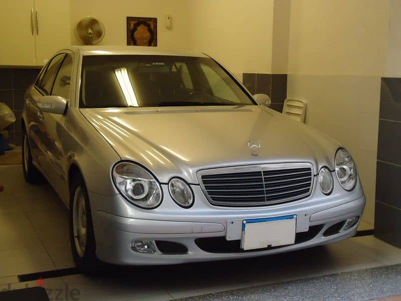 مرسيدس E240 موديل 2003 بدهان المصنع زيرو 1