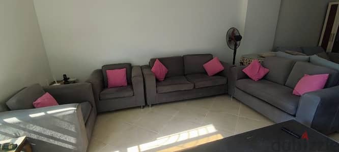 living room غرفة معيشة انترية