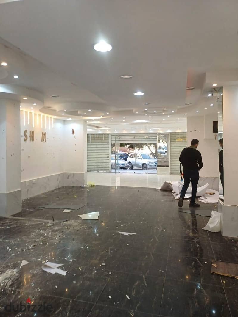 Shop for rent 160m finished and licensed in Hassanein Heikal Abbas Al Akkad 0