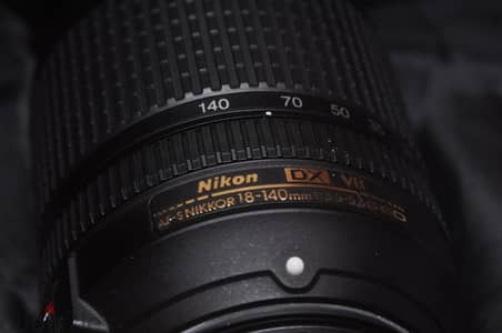 Nikon lens 18/140