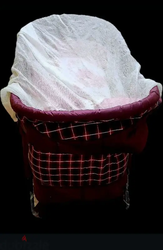 سرير اطفال بحالة جديدة65581046819843121