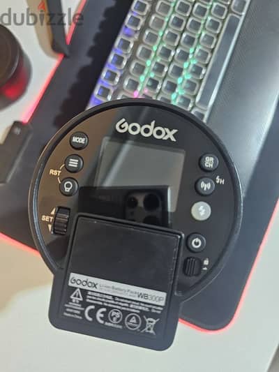 ad godox 300 pro