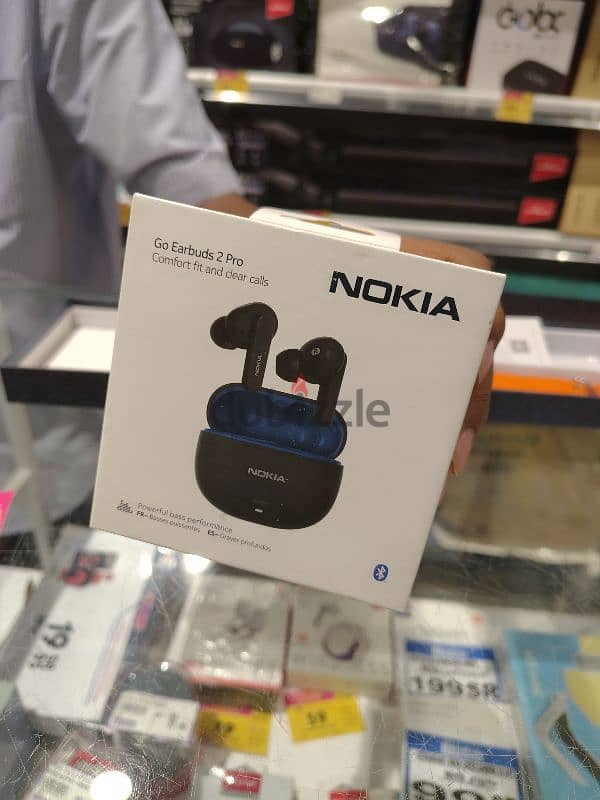 Nokia earbuds go 2 pro 1