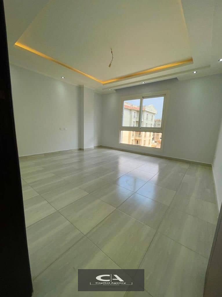 Apartment for immediate receipt, fully finished, with air conditioners and kitchen, in Amorada Compound In the heart of New Cairo-  last unit 16