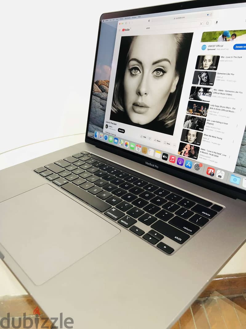 MacBook Pro A2141 7