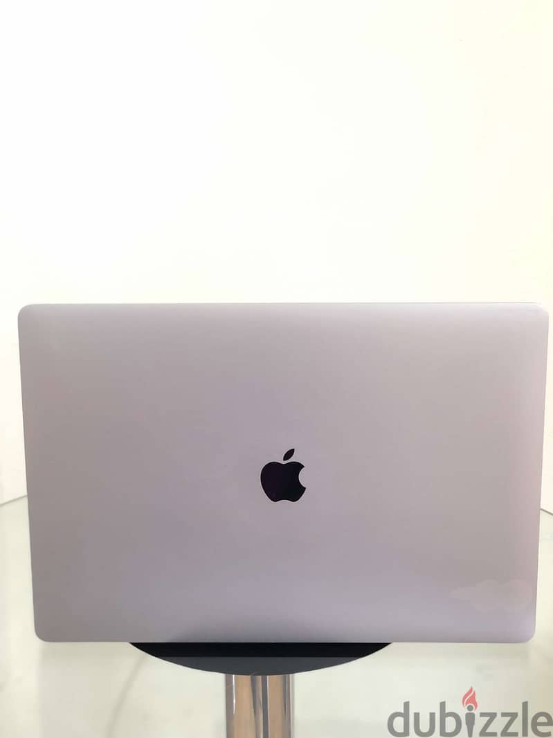 MacBook Pro A2141 8