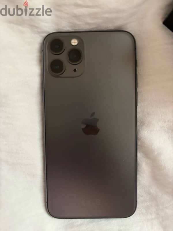 IPHONE 11 PRO- 64 GB 4