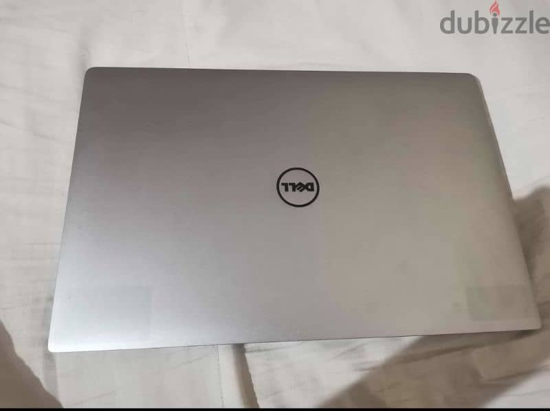 Dell precision 5520 3