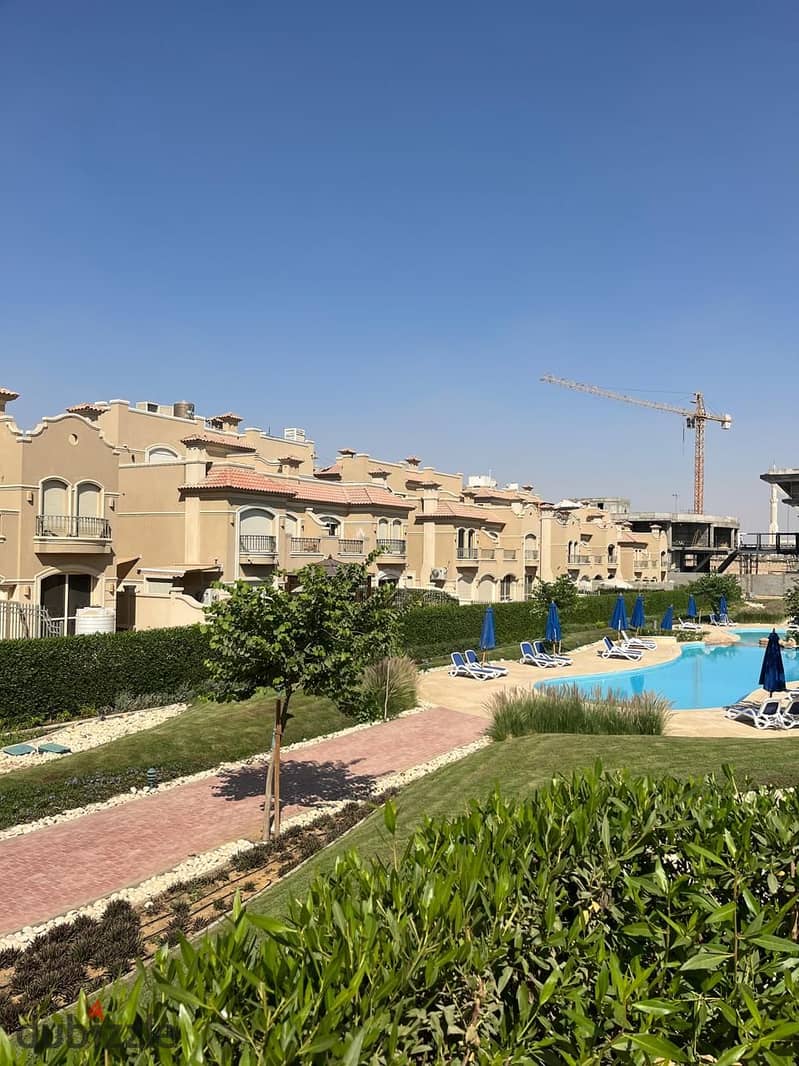 توين هاوس لقطة للبيع اقل سعر في الماركت بسعر مميز جدا استلام فوري -New Cairo / EL Patio ORO Compound 1