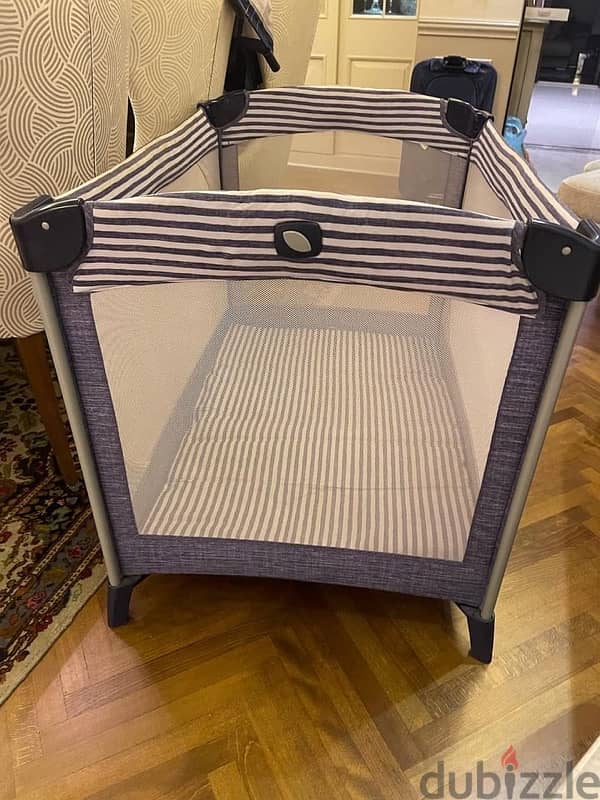 Joie Travel crib 3