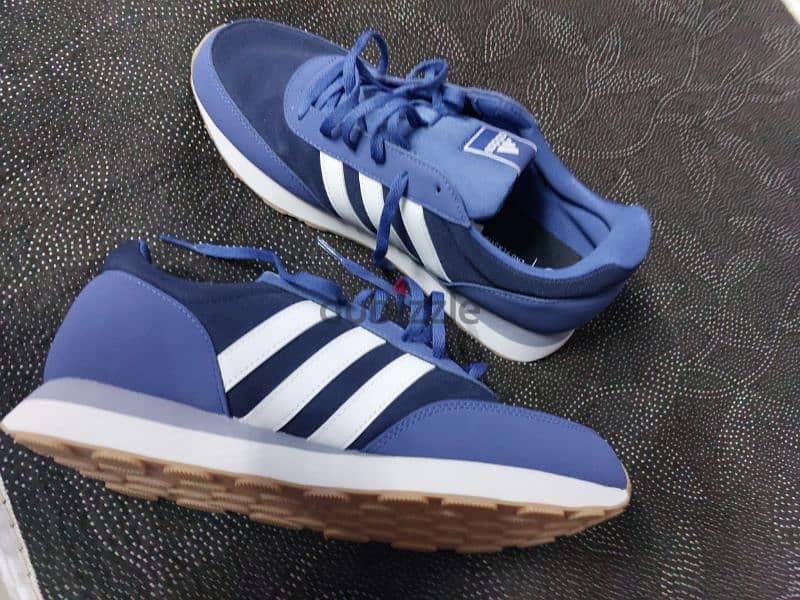 مقاس 42كوتشي Adidas 60s كحلي وارد فرنسا 4