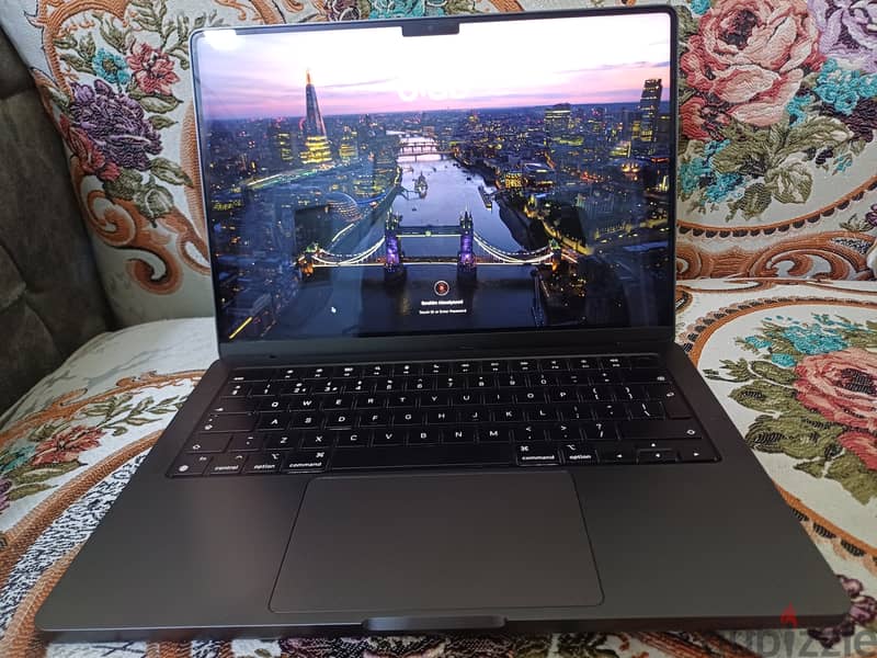 Macbook M3 Pro 14-inch 3