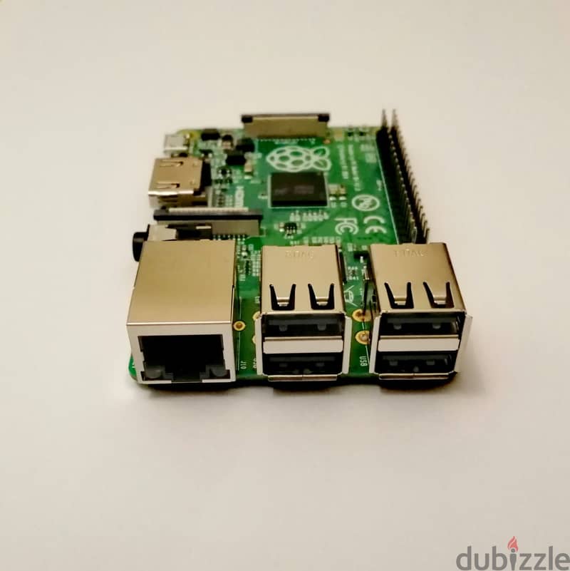 Raspberry Pi 1 Model B+ استعمال 3 سعات 1