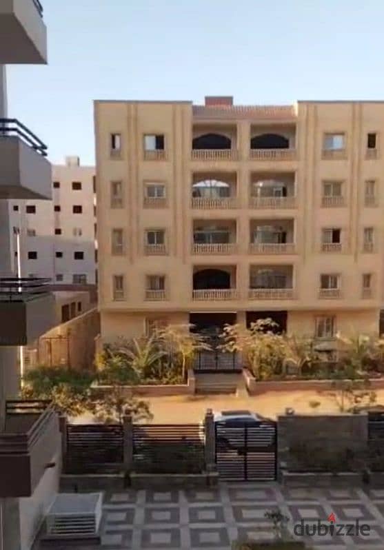 Apartmen for sale in prime location in new cairo south lotus 3