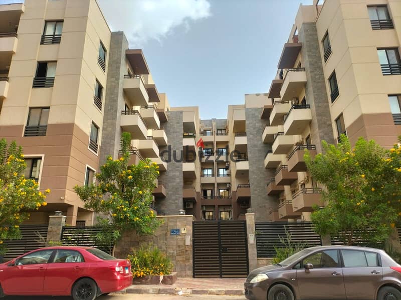 Apartmen for sale in prime location in new cairo south lotus 4