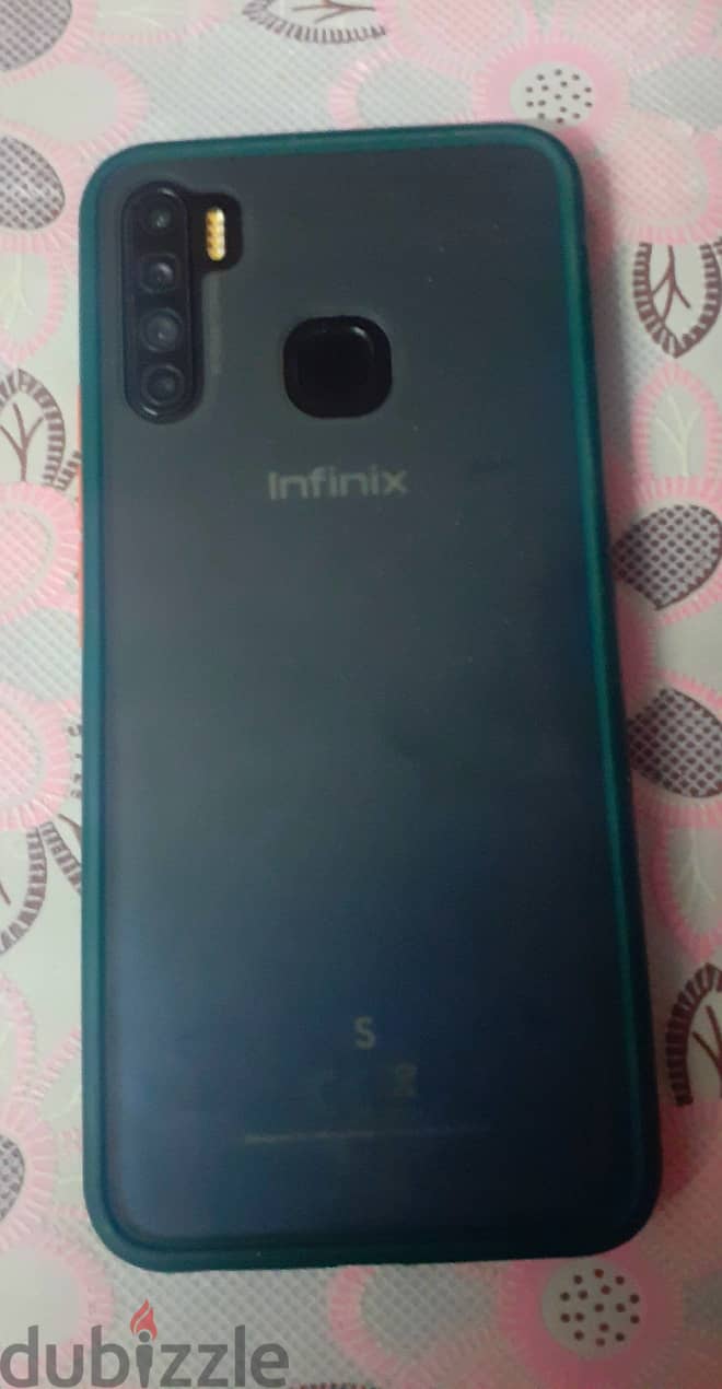 Infinix s5 مساحه128 رامات 6 4