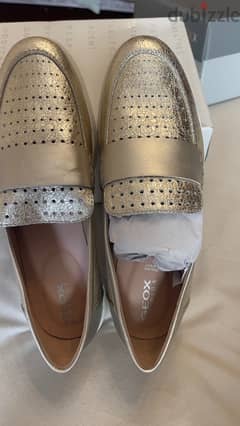 Original GEOX golden shoes  New never used Size 37 0