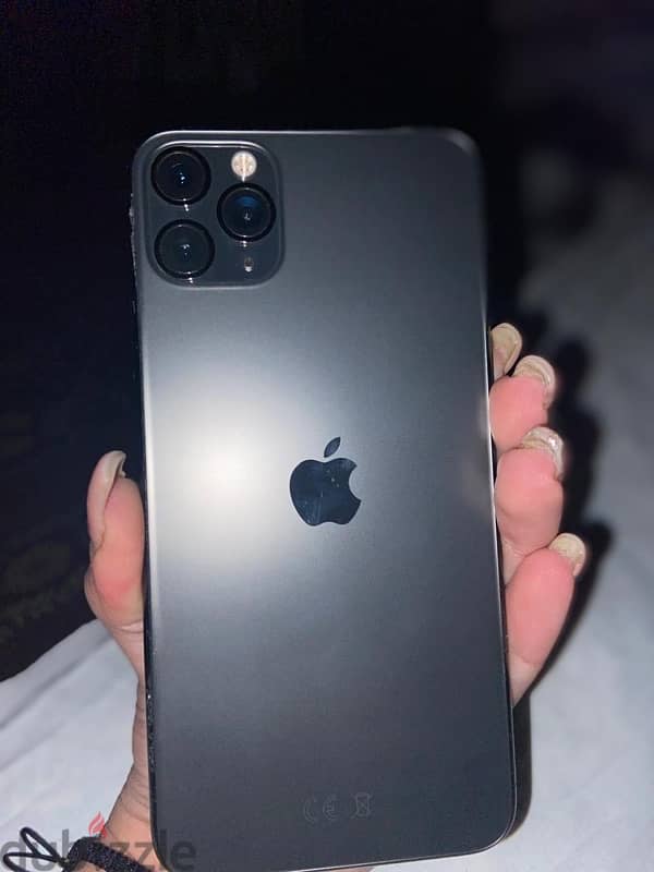 iphone 11 pro max 3